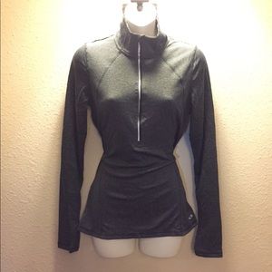 Champion Duo Dry size medium.